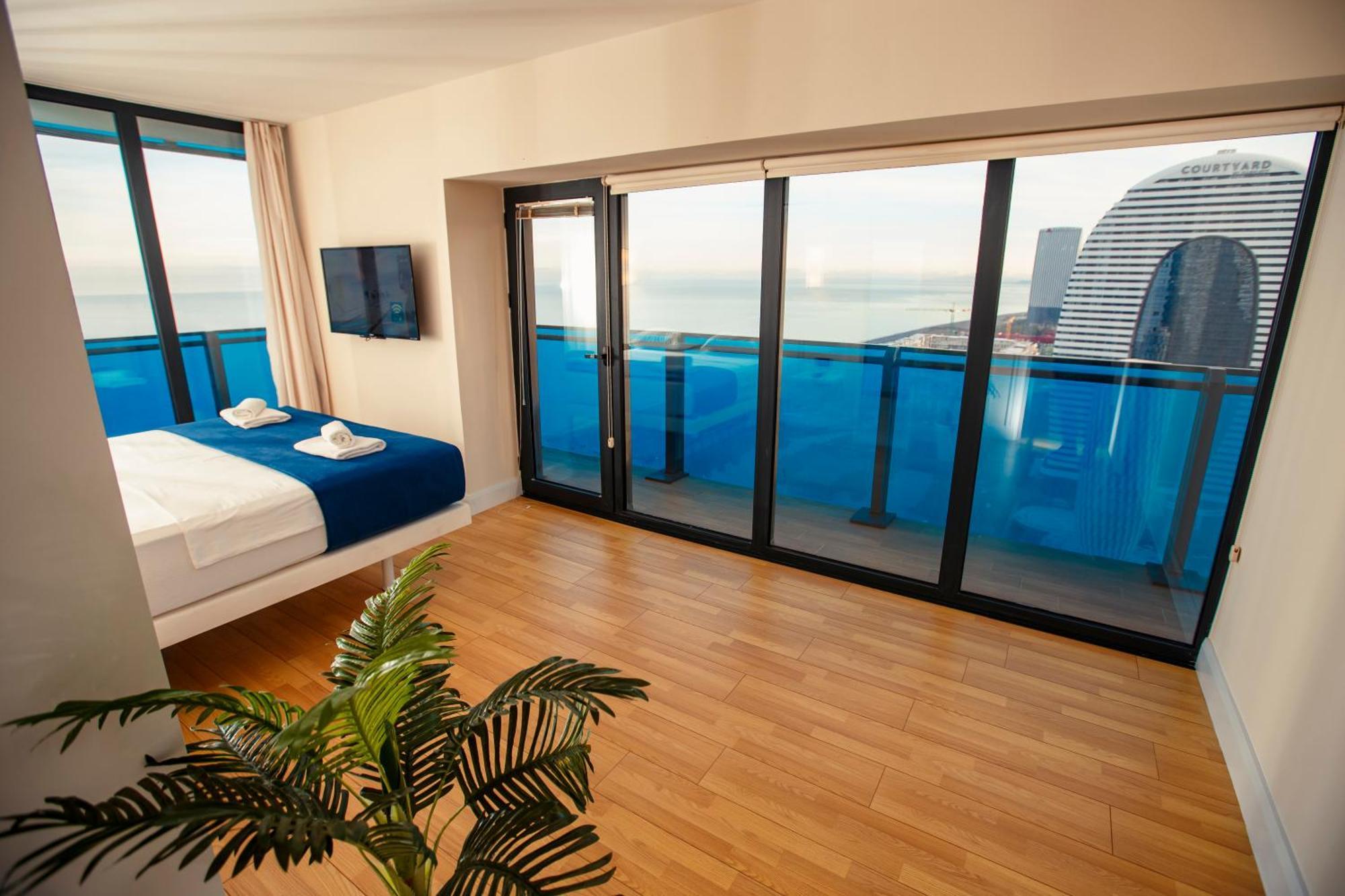 P A N O R A M A A P R T H T E L Orbi With Sea View Otel Batum Dış mekan fotoğraf