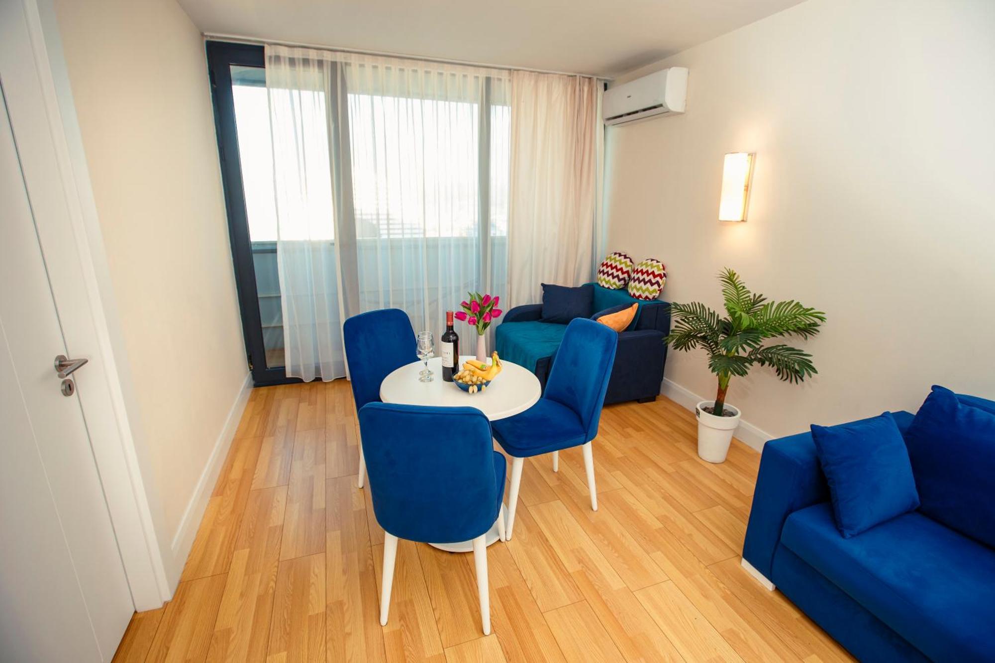 P A N O R A M A A P R T H T E L Orbi With Sea View Otel Batum Dış mekan fotoğraf
